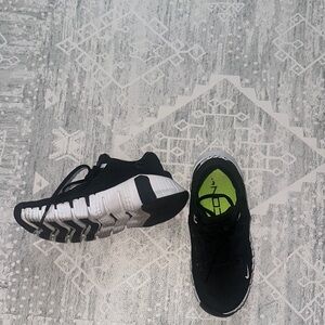 Nike Metcon Sneakers